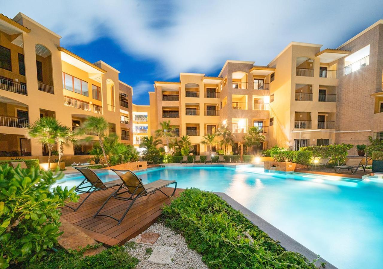 Condo Surf 405 - Luxury Oceanview Beachfront 3 Bedroom With Gym - At El Faro Condos Πλάγια Ντελ Κάρμεν Εξωτερικό φωτογραφία